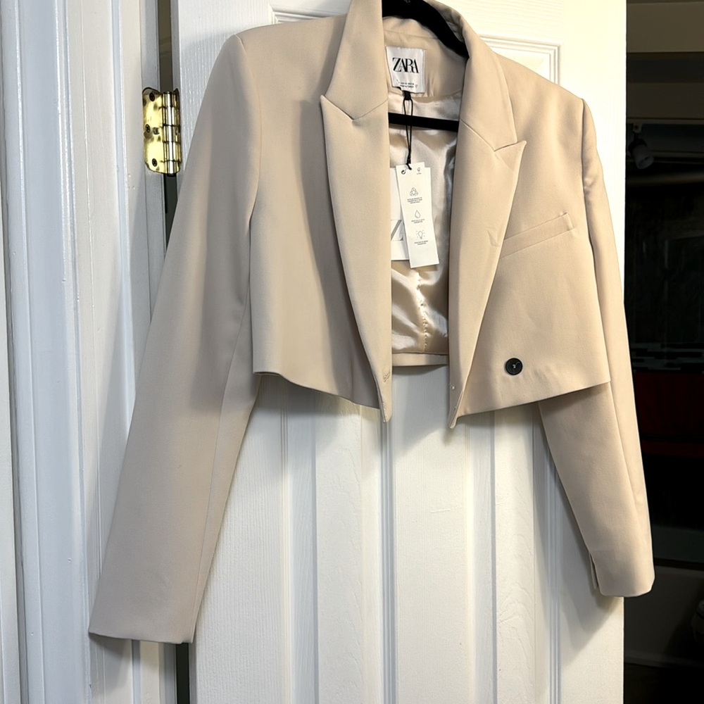 Zara crop blazer
